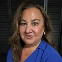 Lena R., a Joseph's Well customer from Texas